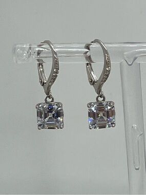Vtg 925 Sterling Silver CZ Drop Square Halo Floral Setting Leverback Earrings